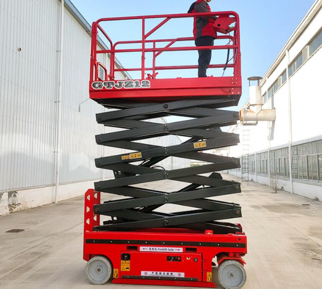 珲春自行走移动式升降机