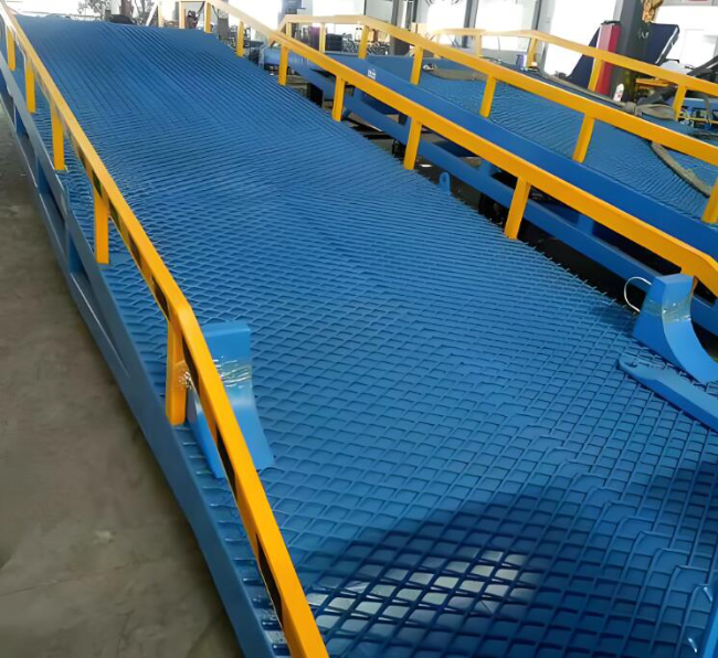 珲春移动式液压登车桥