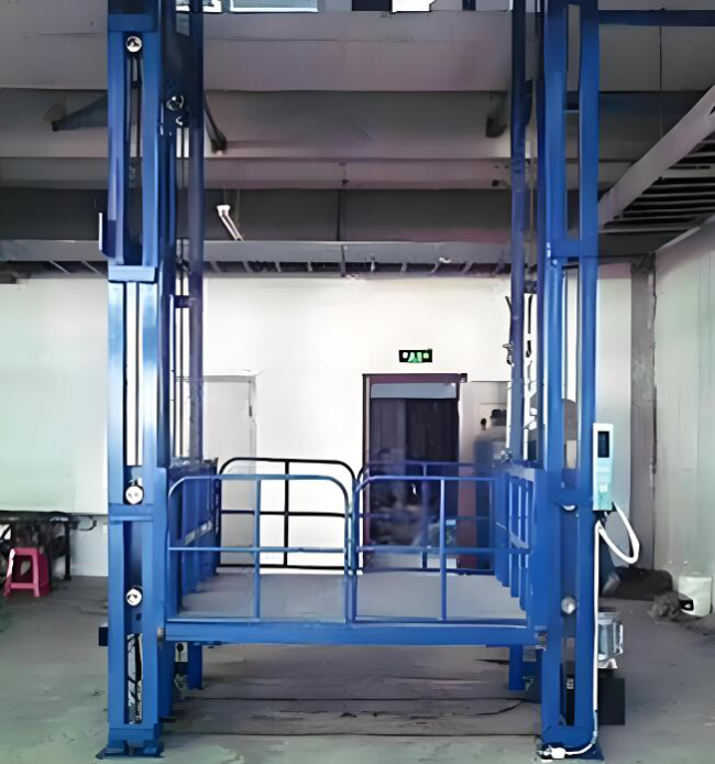 珲春导轨式升降货梯